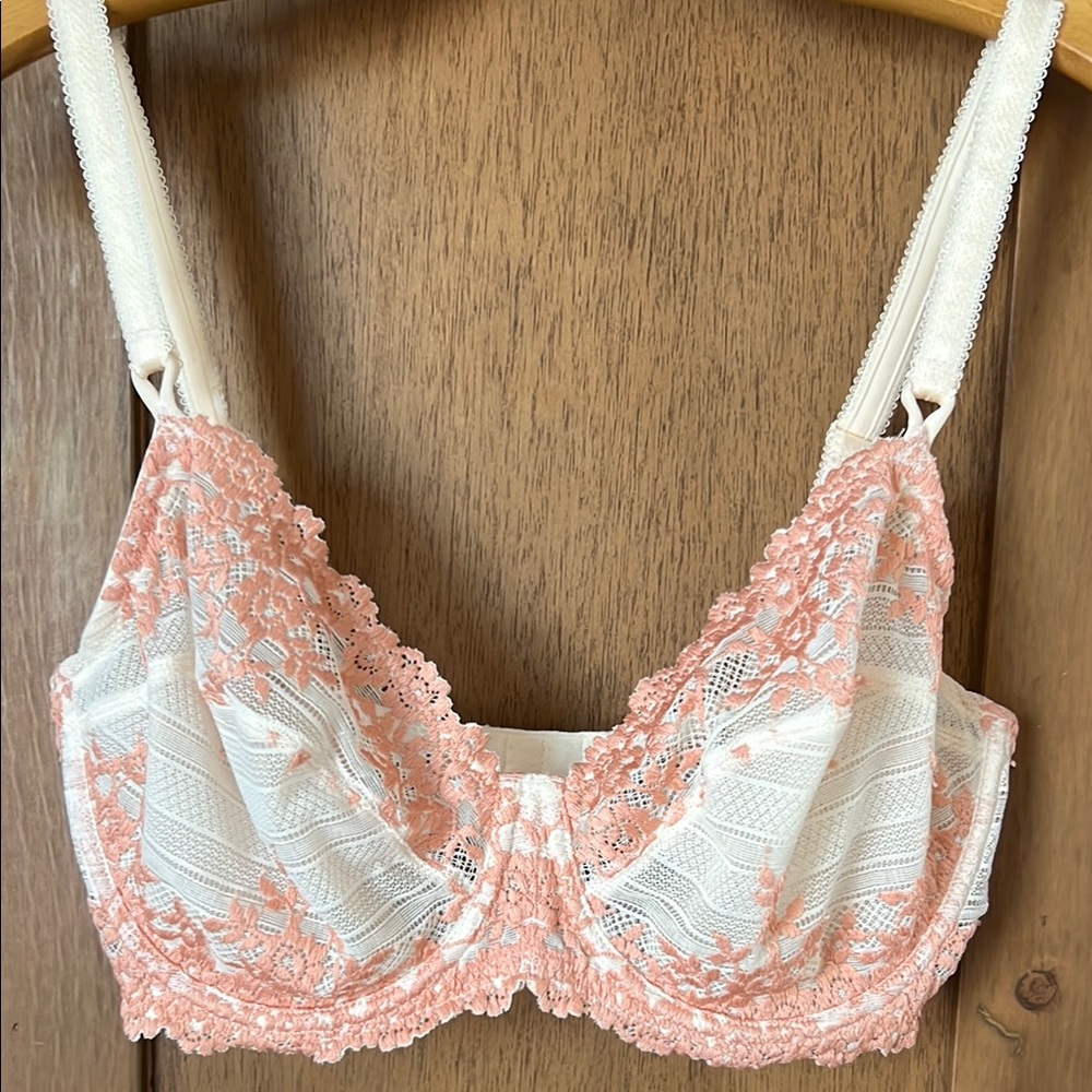 Wacoal Embrace Lace Underwire Bra in White and Pink